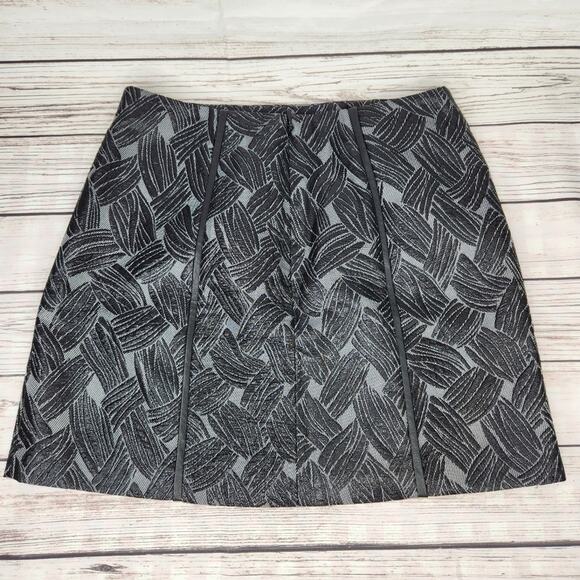 BCBG MaxAzria Women's Black Basket Weave Jacquard Mini Skirt A-line Size Medium - Picture 3 of 7